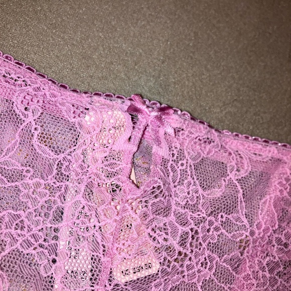 VICTORIA'S SECRET DREAM ANGELS EMBROIDERED MESH CHEEKY FLORAL PANTY M NWT - Picture 5 of 7